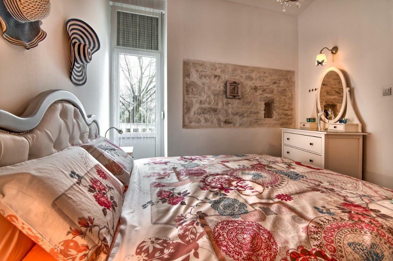 Luxury With Sea View Apartment